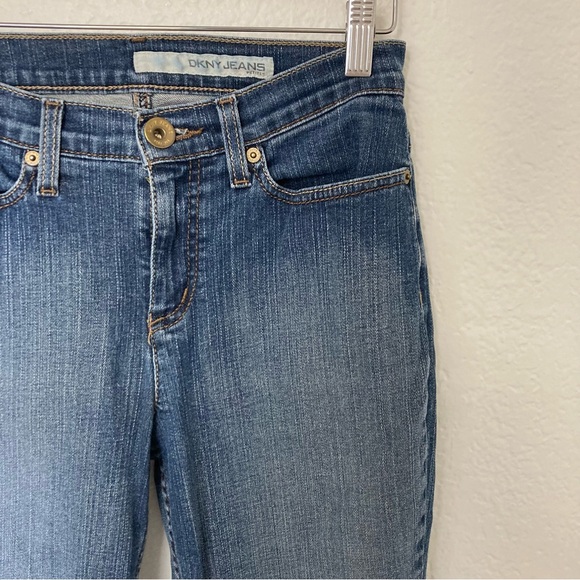 DKNY Jeans Petites Soho Denim Blue Jeans, Size 4R - Picture 2 of 4